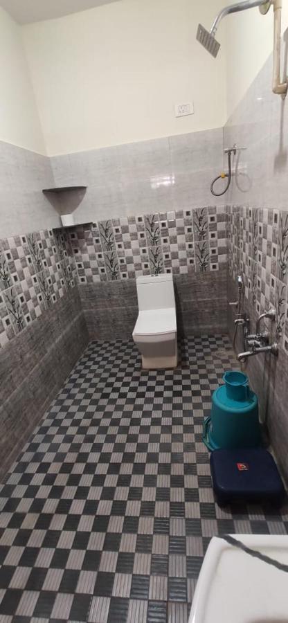 Veeru Homestay Hospet Buitenkant foto